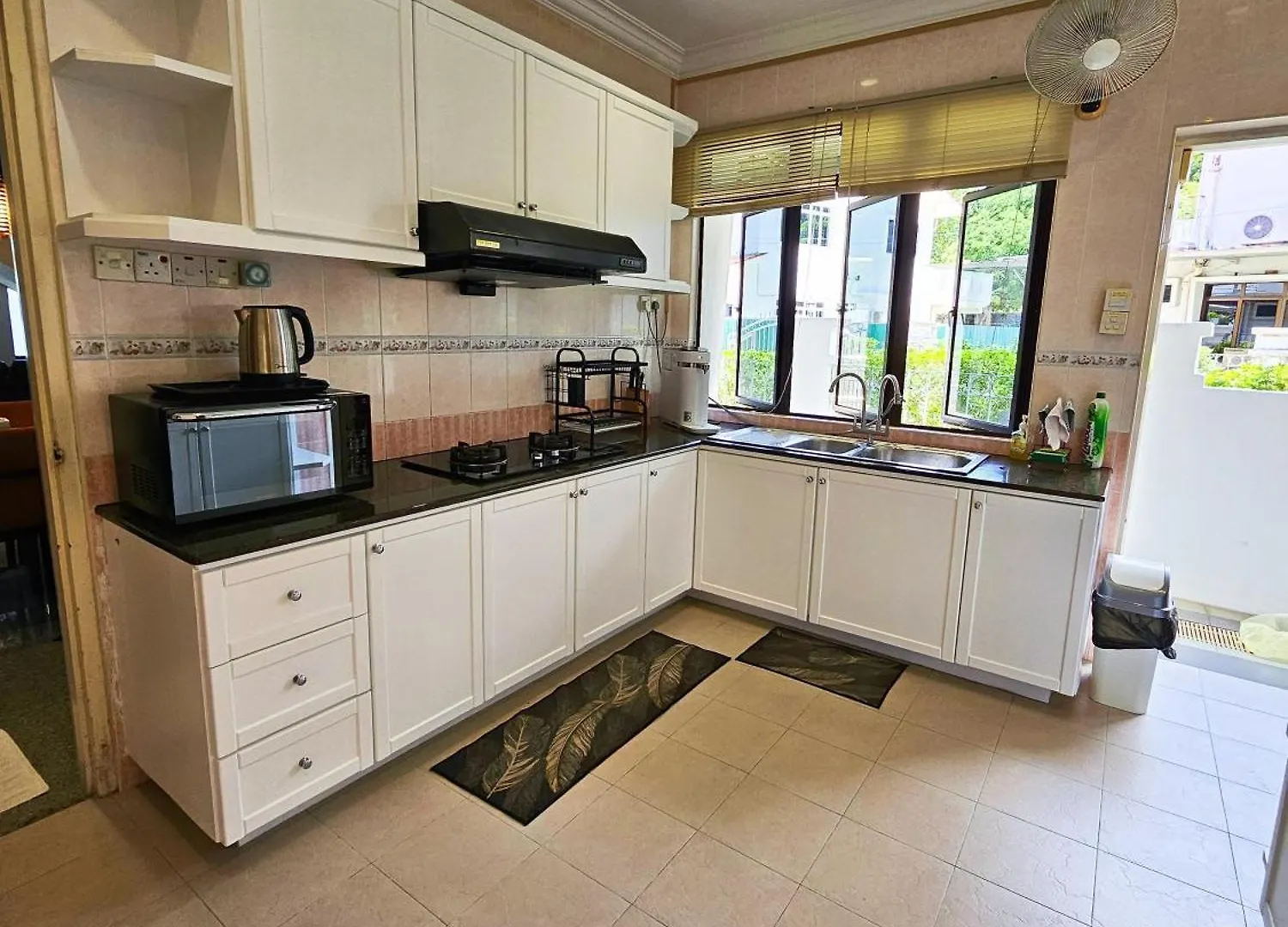 Little Heaven By Sky Hive, A Beach Front Bungalow Tanjung Bungah  0*, Tanjung Bungah (Penang)