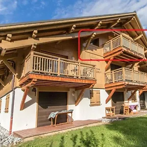 Modern 3 Bed Penthouse Apartment, Balcony & Garage, Close To Village & Bus , Samoens France