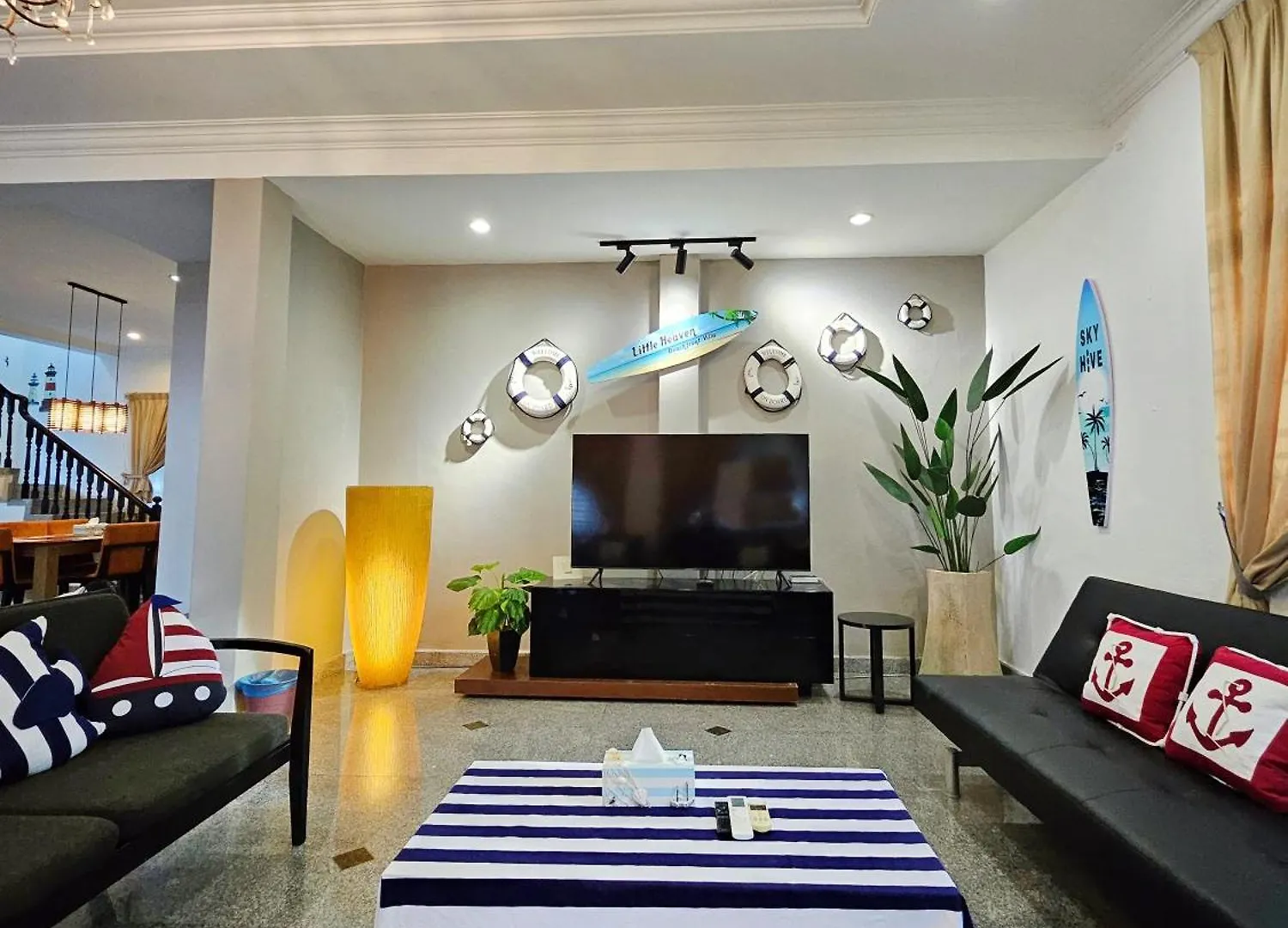 Little Heaven By Sky Hive, A Beach Front Bungalow Tanjung Bungah  Tanjung Bungah (Penang)