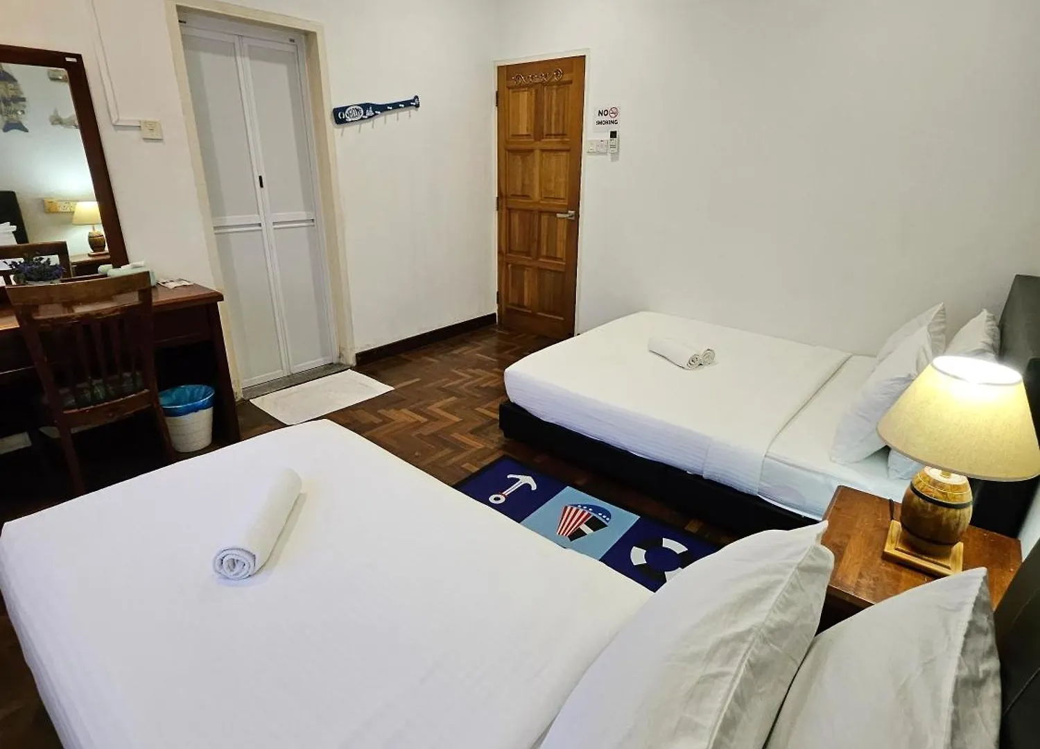 Little Heaven By Sky Hive, A Beach Front Bungalow Tanjung Bungah  0*, Tanjung Bungah (Penang)